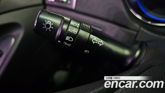 Hyundai Sonata 2012 — photo 28