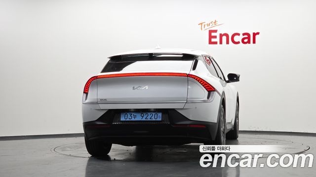 Kia EV6 2022 — photo 4