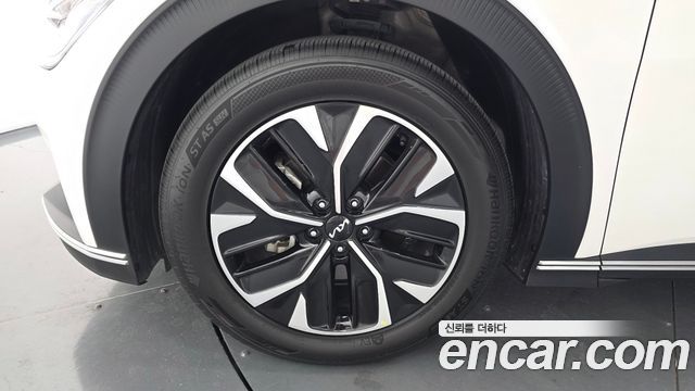 Kia EV6 2022 — photo 5
