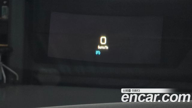 Mercedes-Benz E-Class 2019 — photo 18