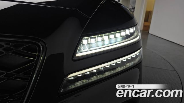Genesis GV80 2025 — photo 8