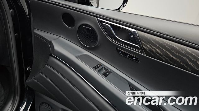 Genesis GV80 2025 — photo 44