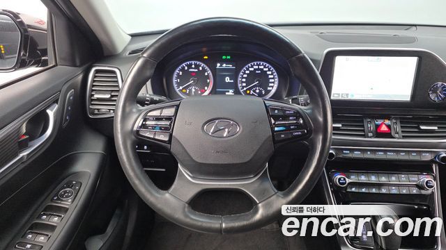 Hyundai Grandeur 2018 — photo 19
