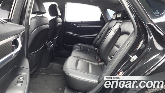 Hyundai Grandeur 2018 — photo 16