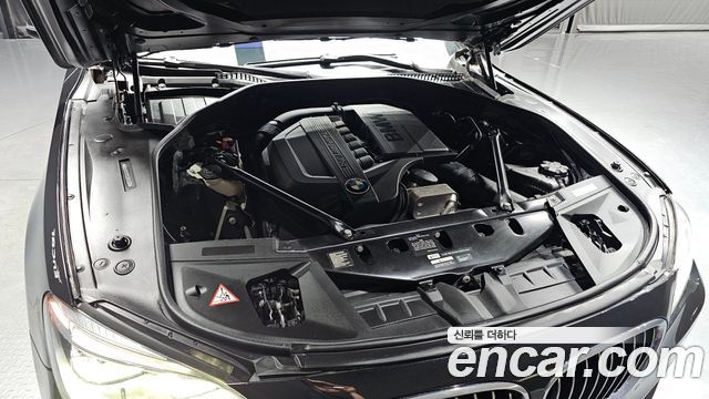 BMW 7-Series 2014 — photo 6