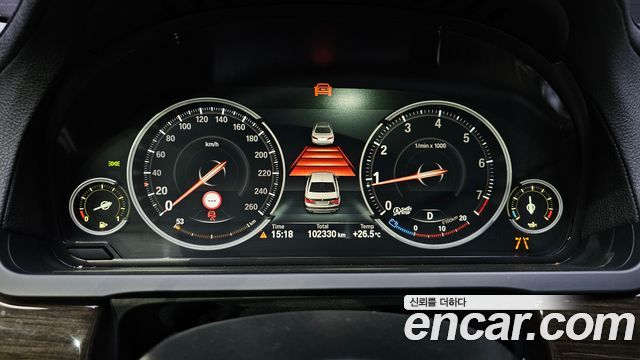 BMW 7-Series 2014 — photo 8