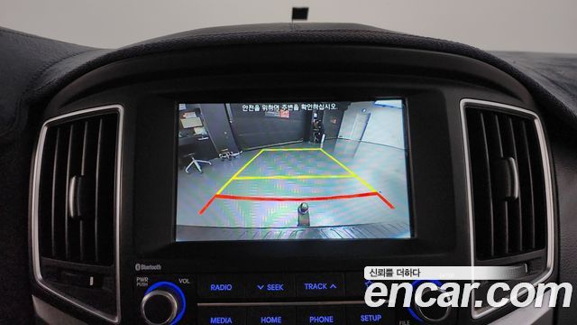 Hyundai Starex 2021 — photo 19
