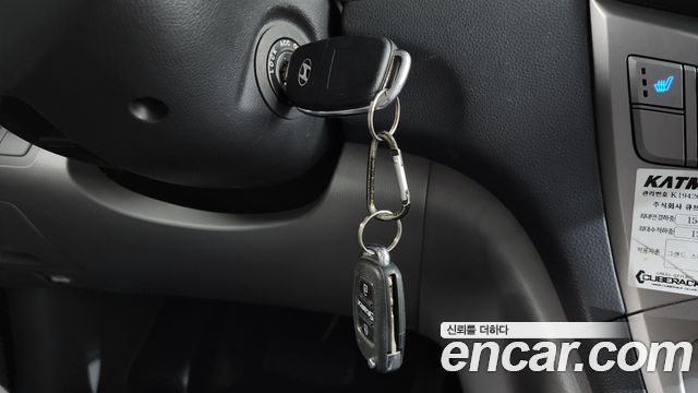 Hyundai Starex 2021 — photo 20