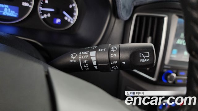 Hyundai Starex 2021 — photo 23