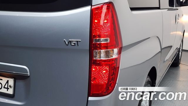 Hyundai Starex 2021 — photo 9