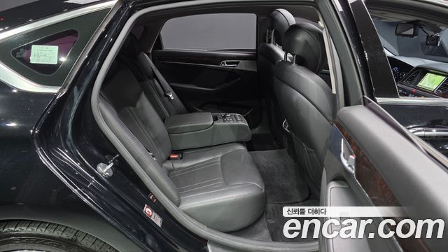 Hyundai Genesis 2016 — photo 12