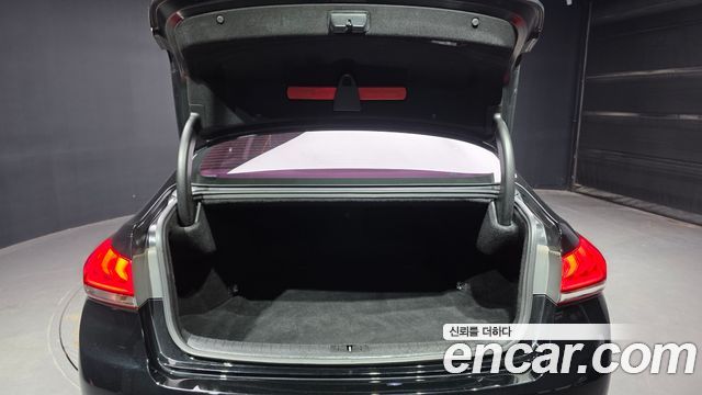 Hyundai Genesis 2016 — photo 20