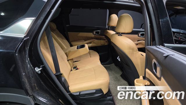 Kia Sorento 2022 — photo 12