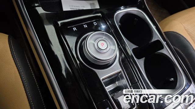 Kia Canival 2023 — photo 12