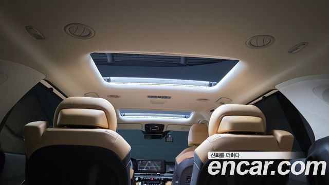 Kia Canival 2023 — photo 33