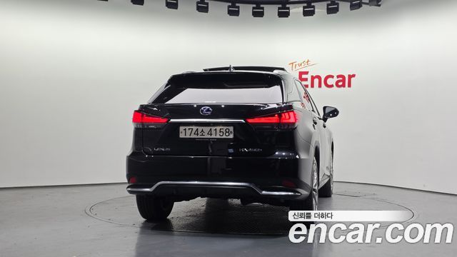 Lexus RX 2022 — photo 4