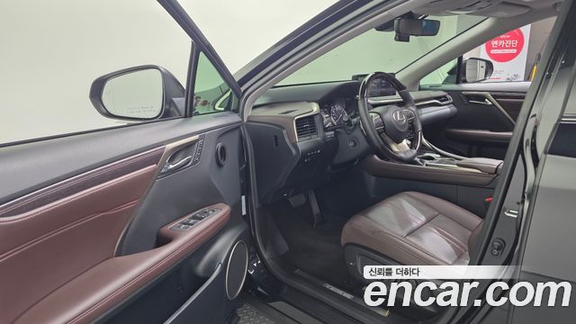 Lexus RX 2022 — photo 10