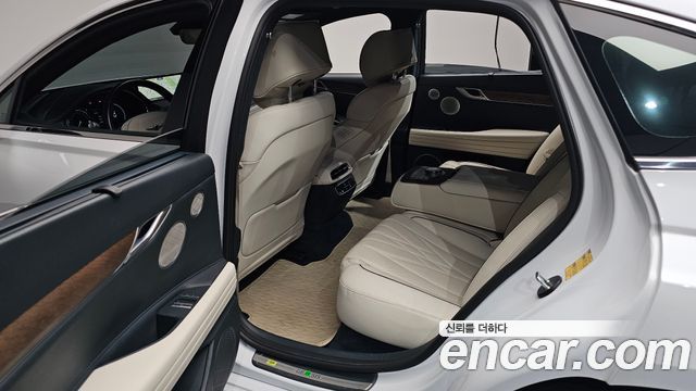 Genesis G80 2023 — photo 18