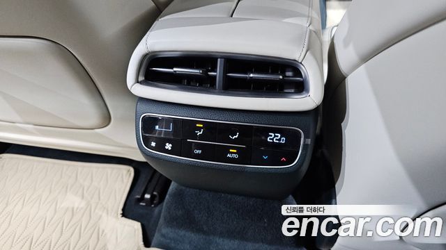 Genesis G80 2023 — photo 31
