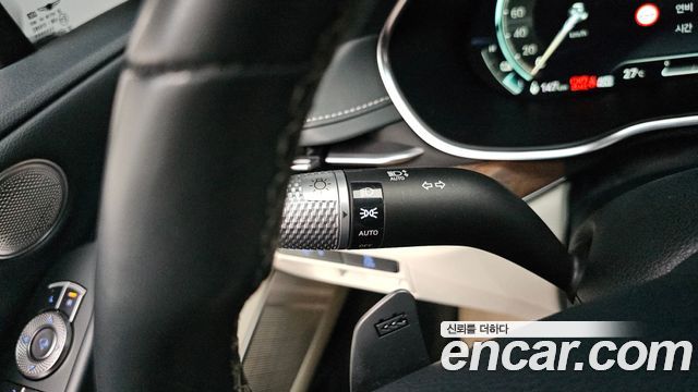 Genesis G80 2023 — photo 32