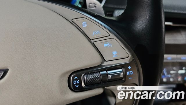 Genesis G80 2023 — photo 36