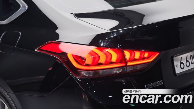 Hyundai Genesis 2015 — photo 9