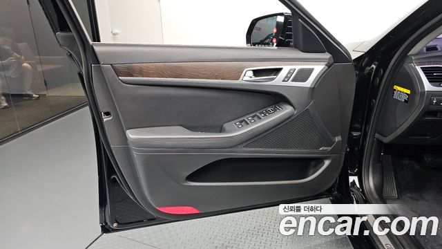 Hyundai Genesis 2015 — photo 14