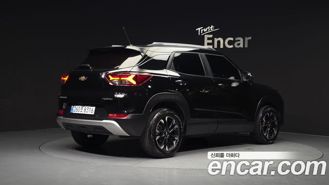Chevrolet Korea Trailblazer 2022 — photo 2