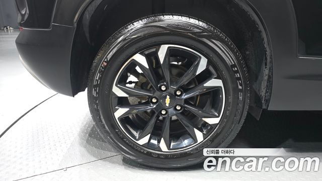 Chevrolet Korea Trailblazer 2022 — photo 5