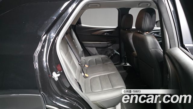 Chevrolet Korea Trailblazer 2022 — photo 18