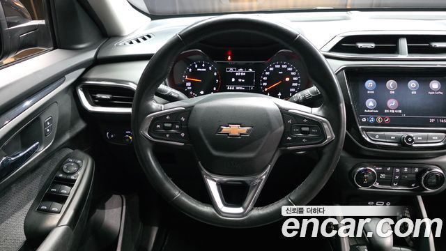 Chevrolet Korea Trailblazer 2022 — photo 19