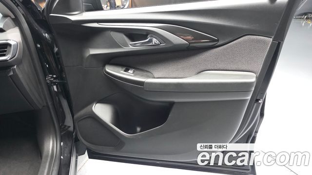 Chevrolet Korea Trailblazer 2022 — photo 14