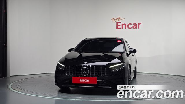 Mercedes-Benz A-Class 2024 — photo 3