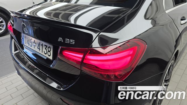 Mercedes-Benz A-Class 2024 — photo 9