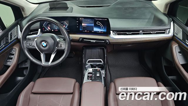 BMW 2-Series 2024 — photo 10