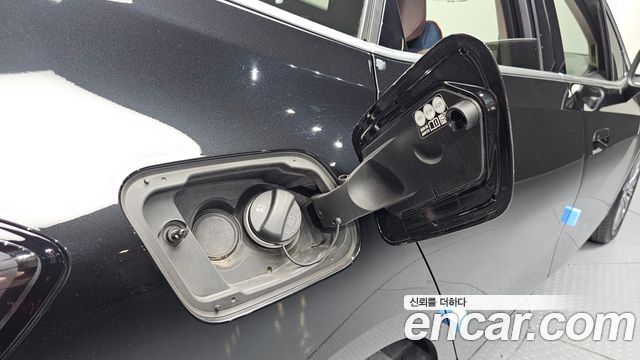 BMW 2-Series 2024 — photo 38