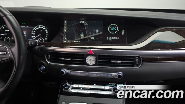 Genesis G90 2019 — photo 13