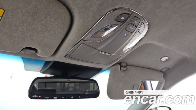 Hyundai Equus 2010 — photo 16