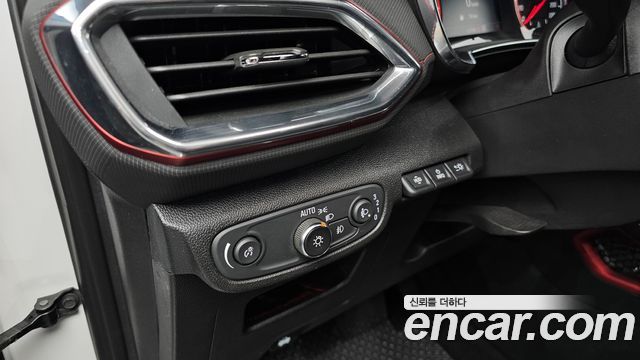 Chevrolet Korea Trailblazer 2021 — photo 25