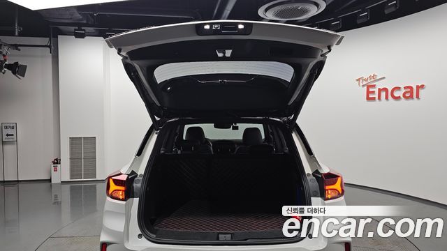 Chevrolet Korea Trailblazer 2021 — photo 28