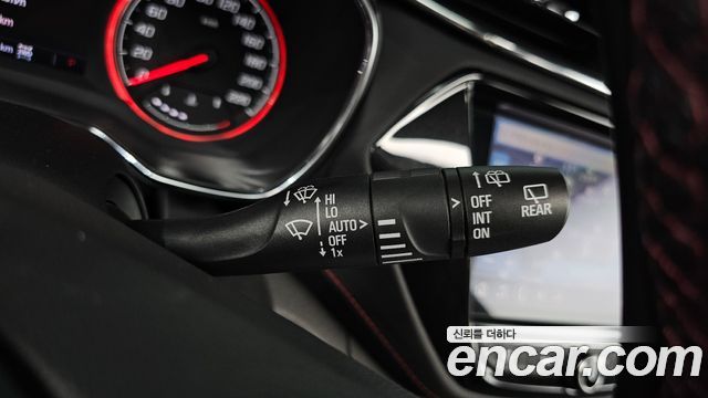 Chevrolet Korea Trailblazer 2021 — photo 29