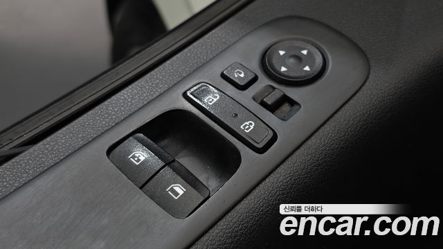 Hyundai Staria 2022 — photo 30