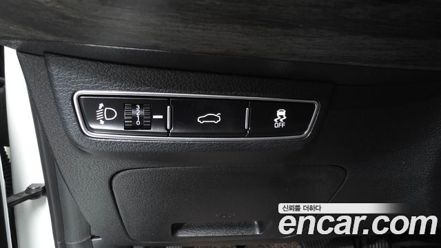 Kia K8 2022 — photo 24