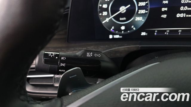 Kia K8 2022 — photo 26