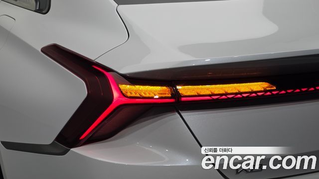 Kia K8 2022 — photo 9