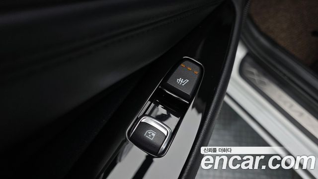 Kia K8 2022 — photo 28