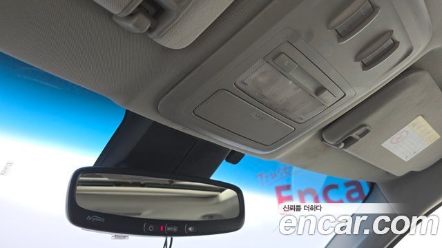Chevrolet Korea Orlando 2012 — photo 18