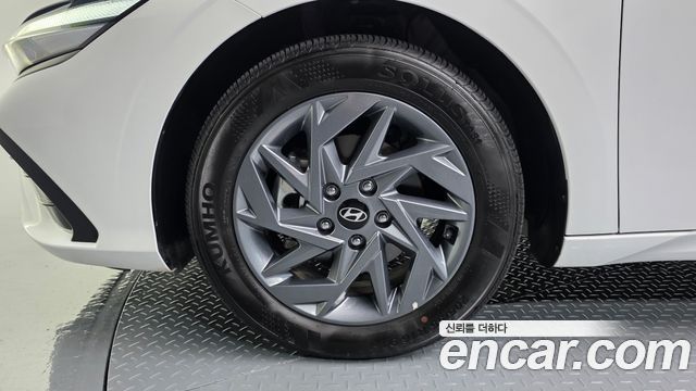 Hyundai AVANTE 2026 — photo 5