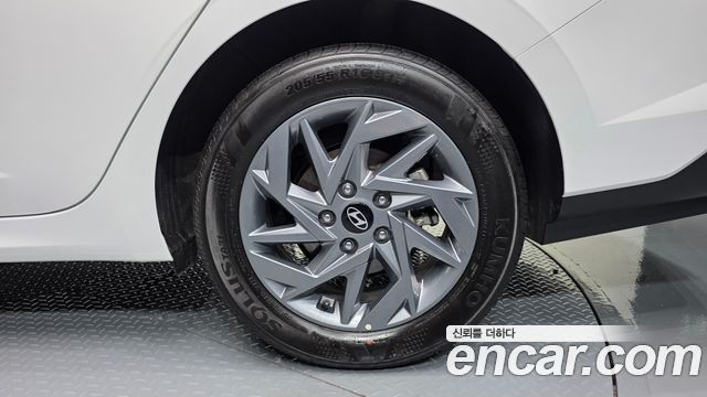 Hyundai AVANTE 2026 — photo 7
