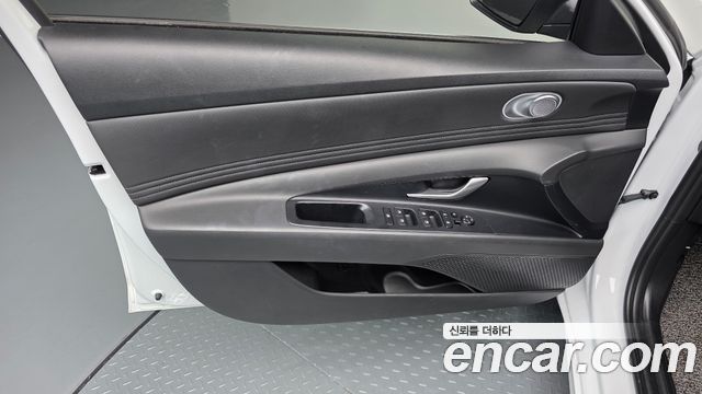 Hyundai AVANTE 2026 — photo 14